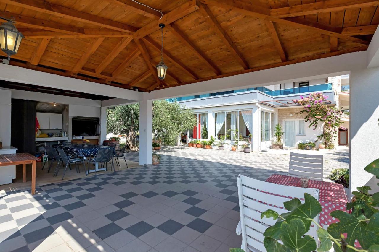 Apartments Vele Makarska Exterior foto
